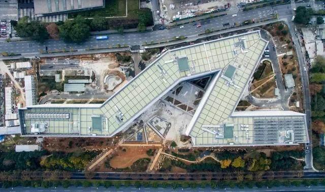 互聯(lián)網(wǎng)公司總部都長什么樣子亮點在最后！